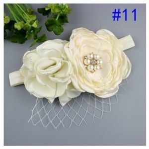 Headband w/Flowers & Veil